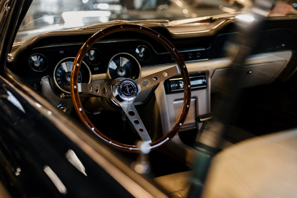 Geevers-Classic-Cars-Asten-Classic Mercedes importeren